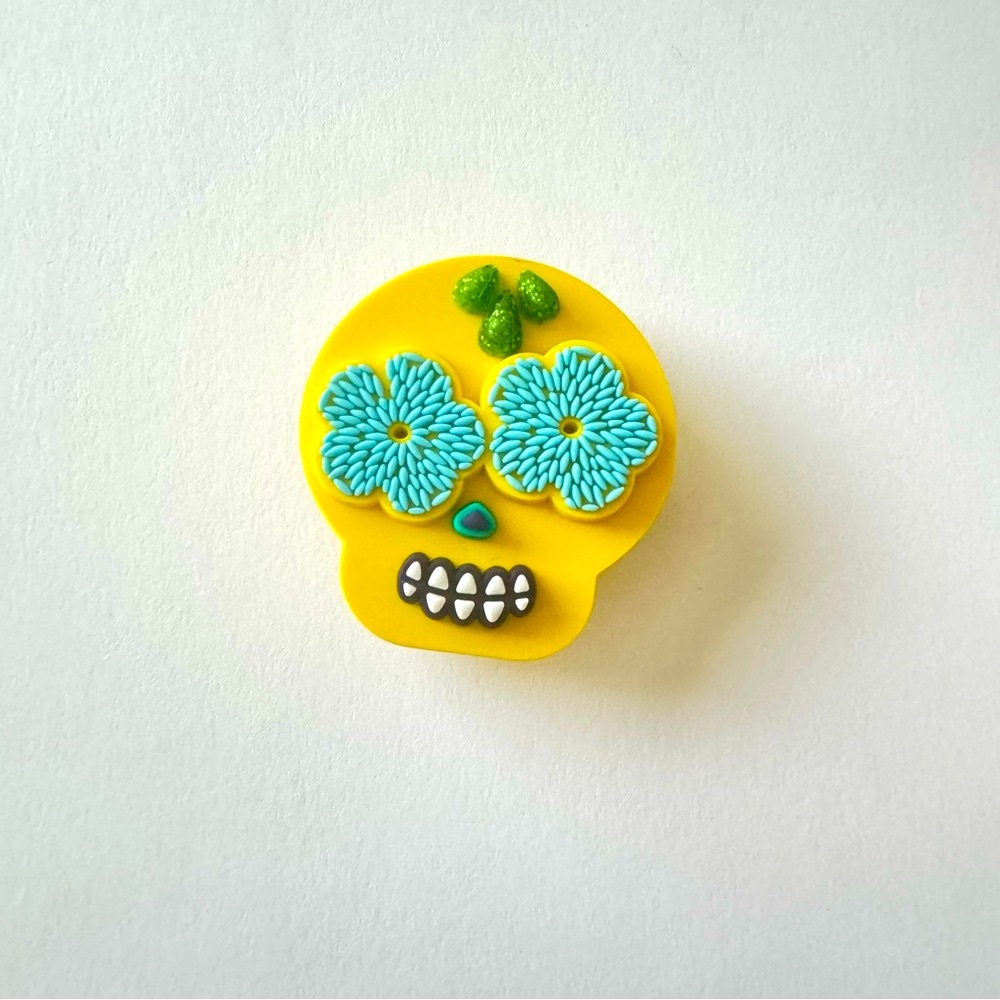 Día de los Muertos/ Day of the Dead CROCS Yellow Skull Jibbitz with Blue Flowers